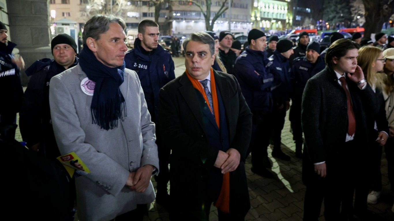 Васил Пандов отрече обвиненията на Слави Трифонов за провокиране на насилие срещу жени