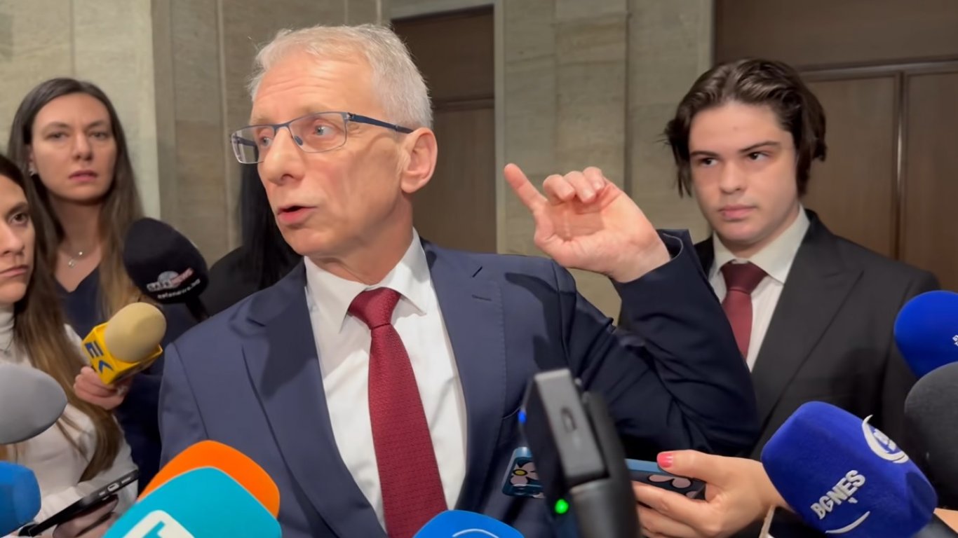 Николай Денков обявява война на кабинета – от днес искаме оставка!