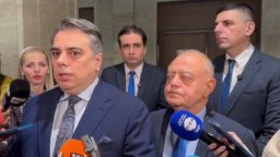 ПП-ДБ обвини управляващите в шикалкавене: Или изтеглят бюджета, или ще има нови протести