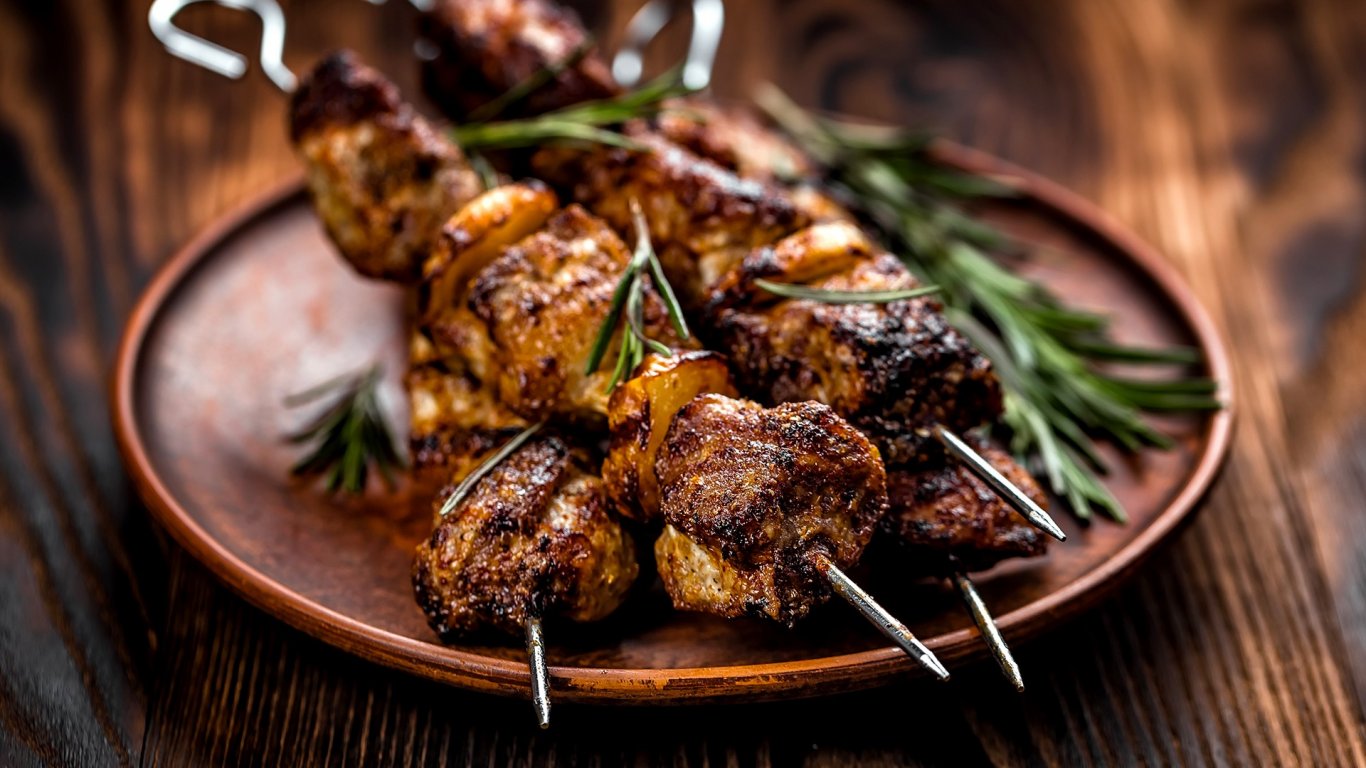 Шишчета в чеснова марината