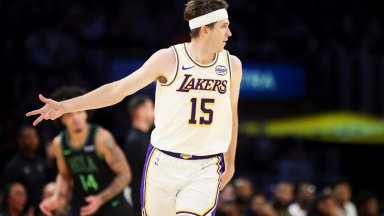Няма ЛеБрон - няма проблем. Новото ударно дуо на Лейкърс работи безотказно