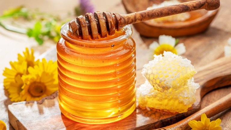 Как да направим отново течен захаросания мед