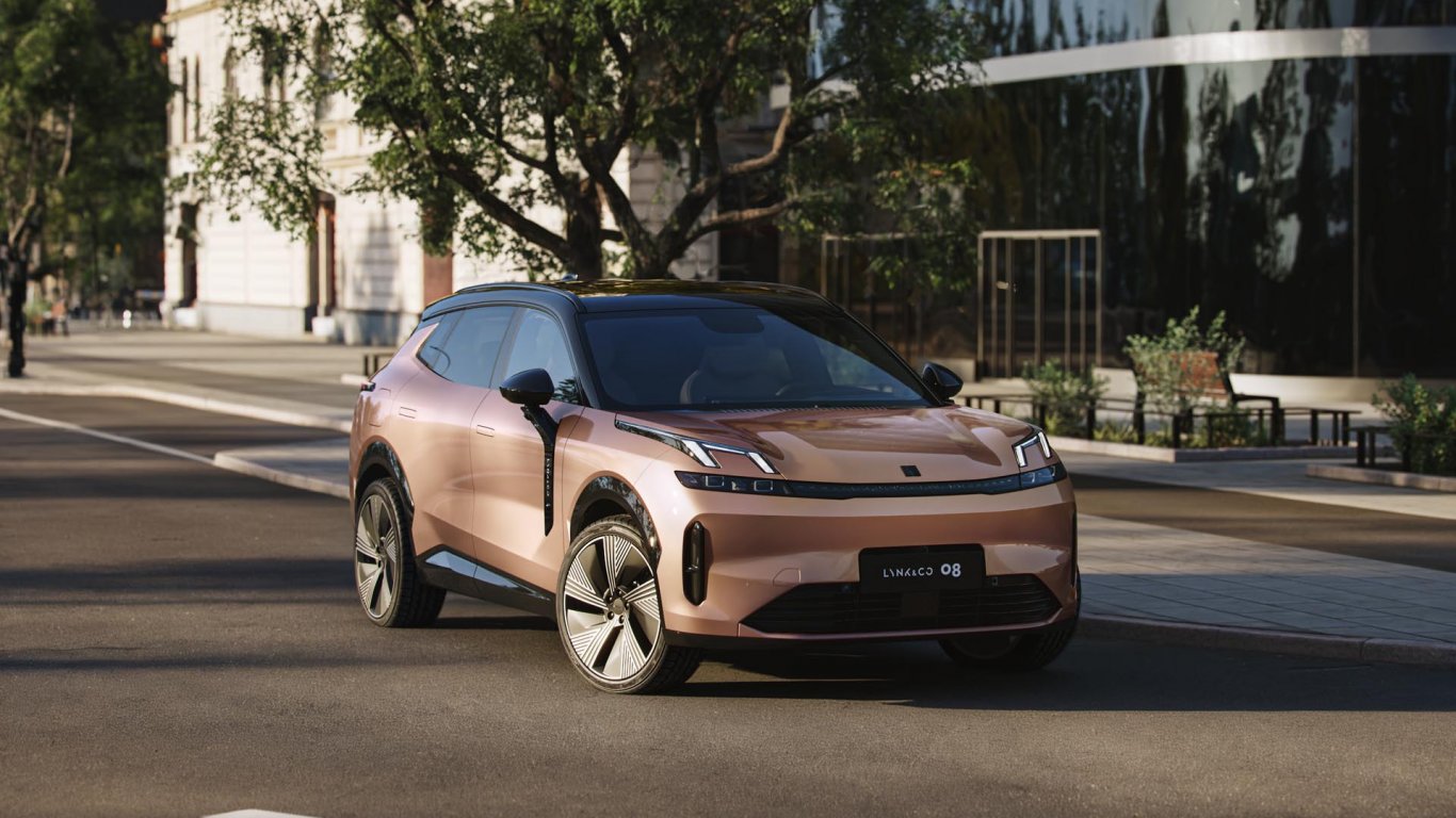 Lynk & Co разширява ударно дилърската си мрежа в Европа