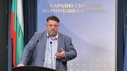 Зафиров вече не държи на стария бюджет, вижда шанс за още леви мерки в новия