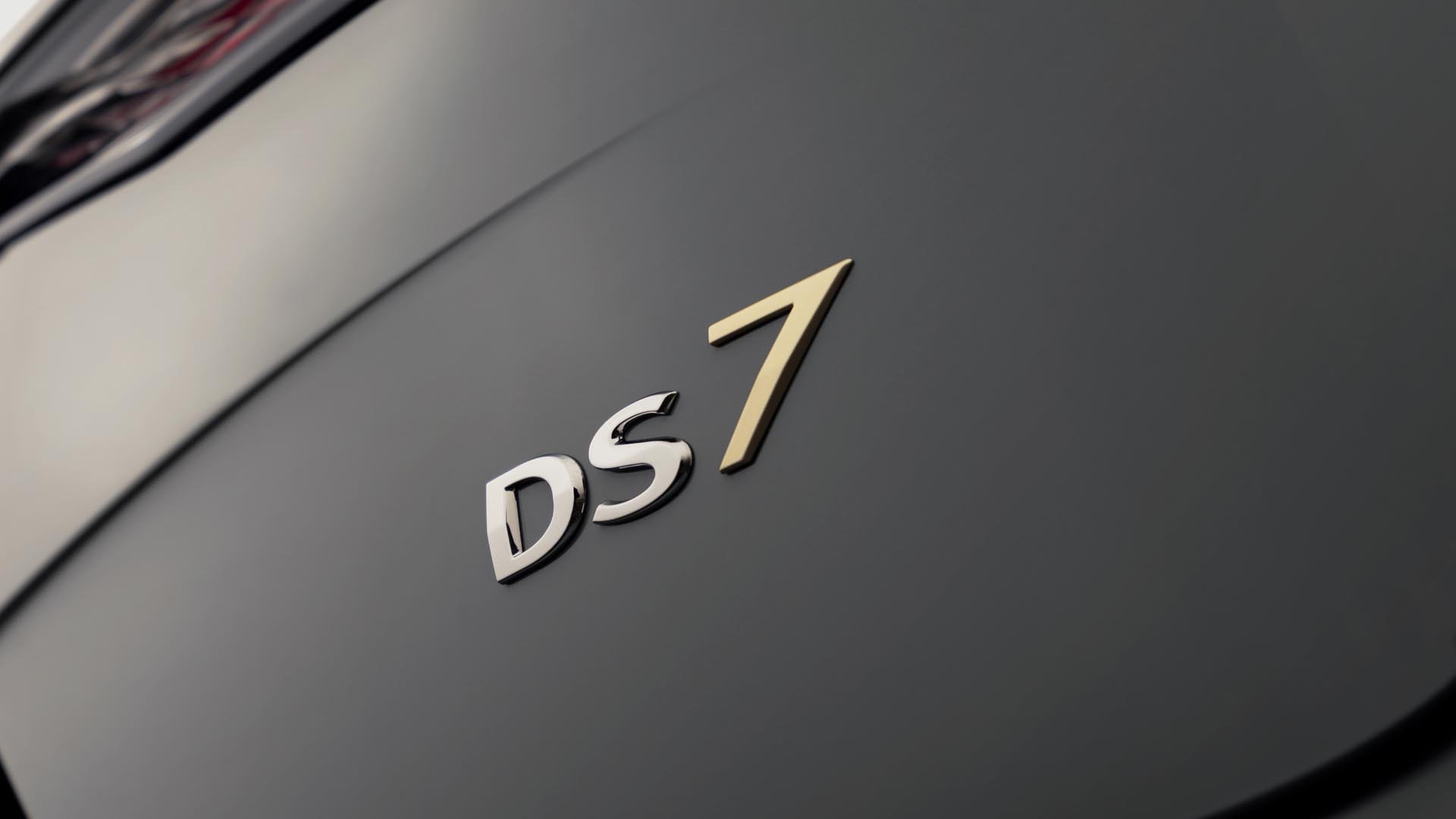 DS 7 Performance Line