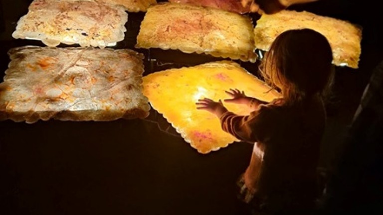 Три инсталации, едно слънце: Финалната експозиция на Пепа Иванова пристига в София