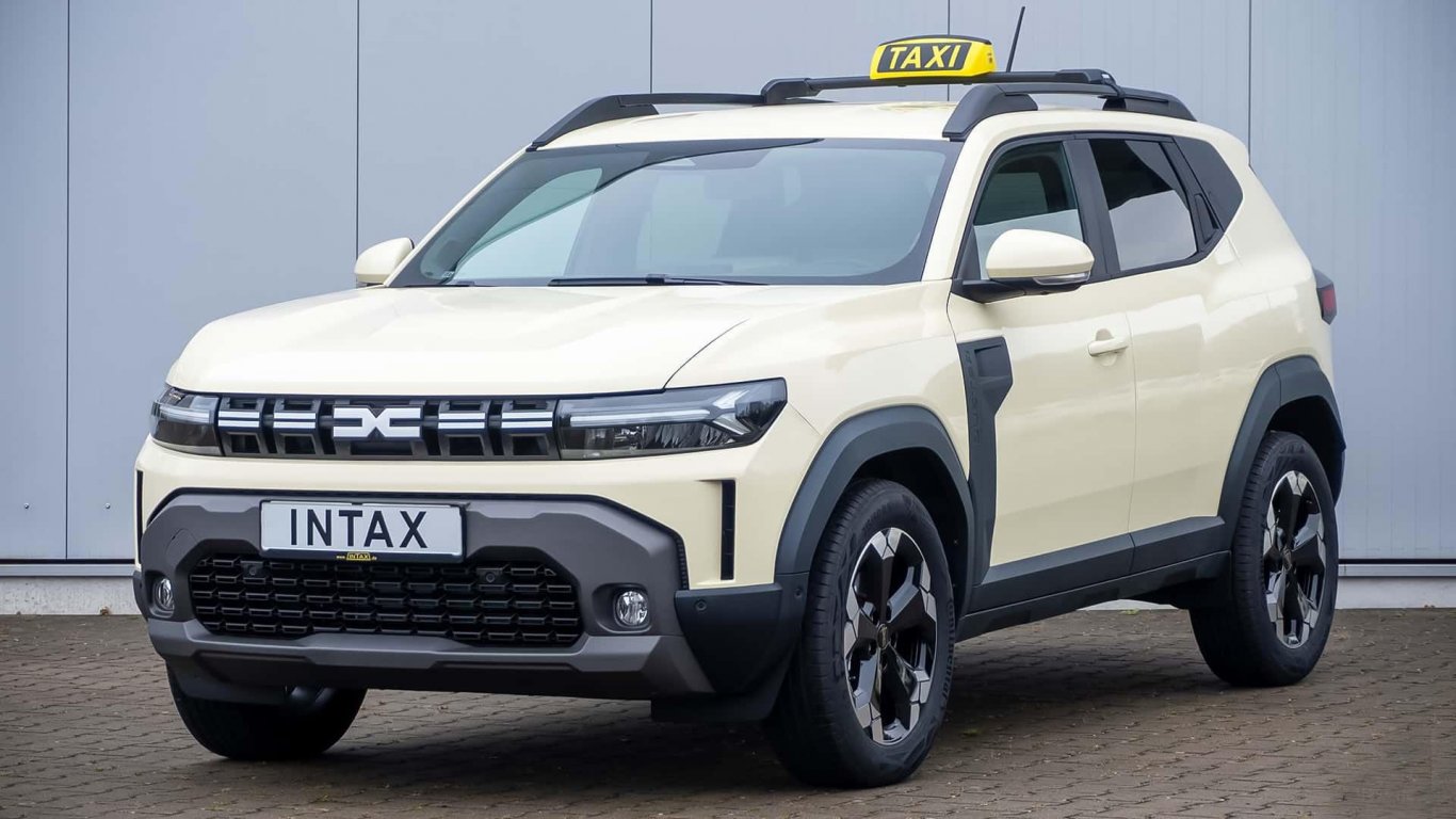 Dacia Duster се превърна в такси