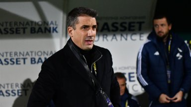 Хулио Веласкес с интересно обяснение за експерименталния състав, пое отговорност