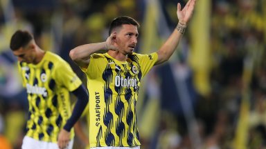 Арестите в Турция продължават, задържаха играчи на грандовете, както и футболен коментатор