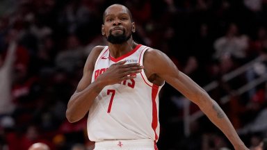 Големият Дюрант мина кота "31 000", вече преследва Уилт и Джордан