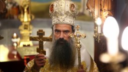 Патриарх Даниил:  Св. Николай продължава да показва своите велики чудеса (снимки)