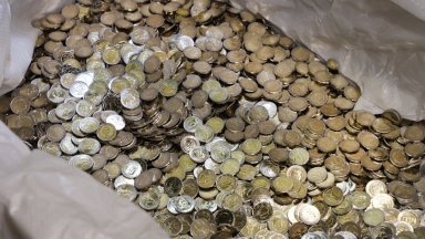 Банките са приели 150 тона монети и банкноти за първите дни на еврото у нас