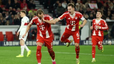 Звярът Байерн разкъса пореден съперник в Бундеслигата и поведе с 11 точки