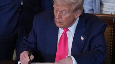 Тръмп създава екипи за защита на сигурността на хранителните доставки в САЩ