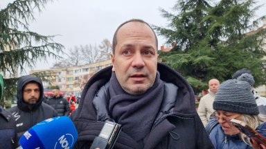 Кметът на Враца: Протестът е право, но заплахите към семейството ми са недопустими