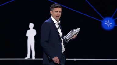 Blue Origin показа устройство, което "генерира електричество от лунен прах"