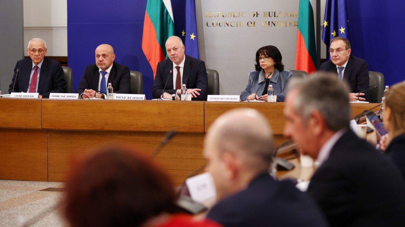 Тристранна бюджетна криза: Бюджетът на НЗОК проваля консенсуса