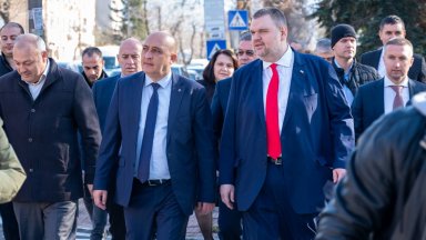 Пеевски от Кърджали: С рушене на държавата, преврати и насилие нищо няма да се получи