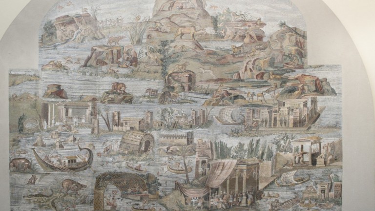 Останки от плавателен съд на около 2000 години са открити в пристанището на египетския град Александрия