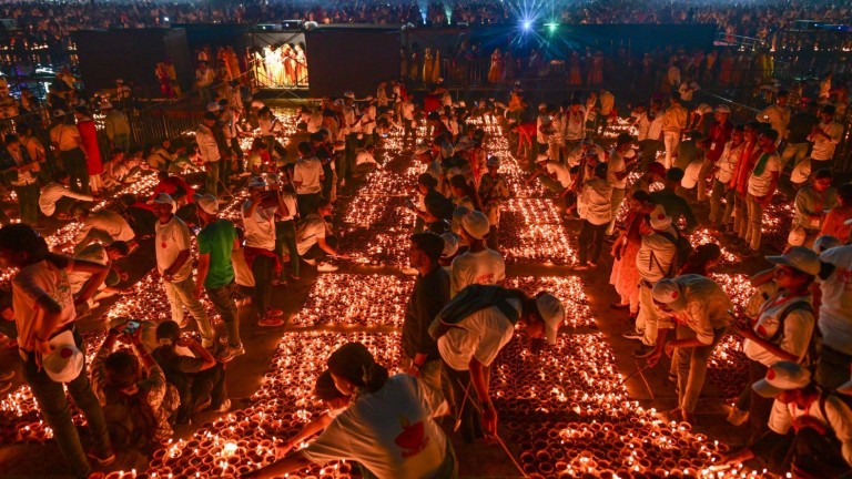 Йодлер пеенето и фестивалът на светлините Дивали са номинирани за нематериално културно наследство на ЮНЕСКО