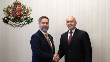 Румен Радев: Спиране на вноса на руски газ в ЕС ще увеличи доставките през Гърция и Турция