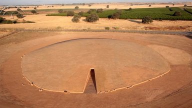 Подземният Стоунхендж: Една мистерия на 5000 години (снимки/видео)