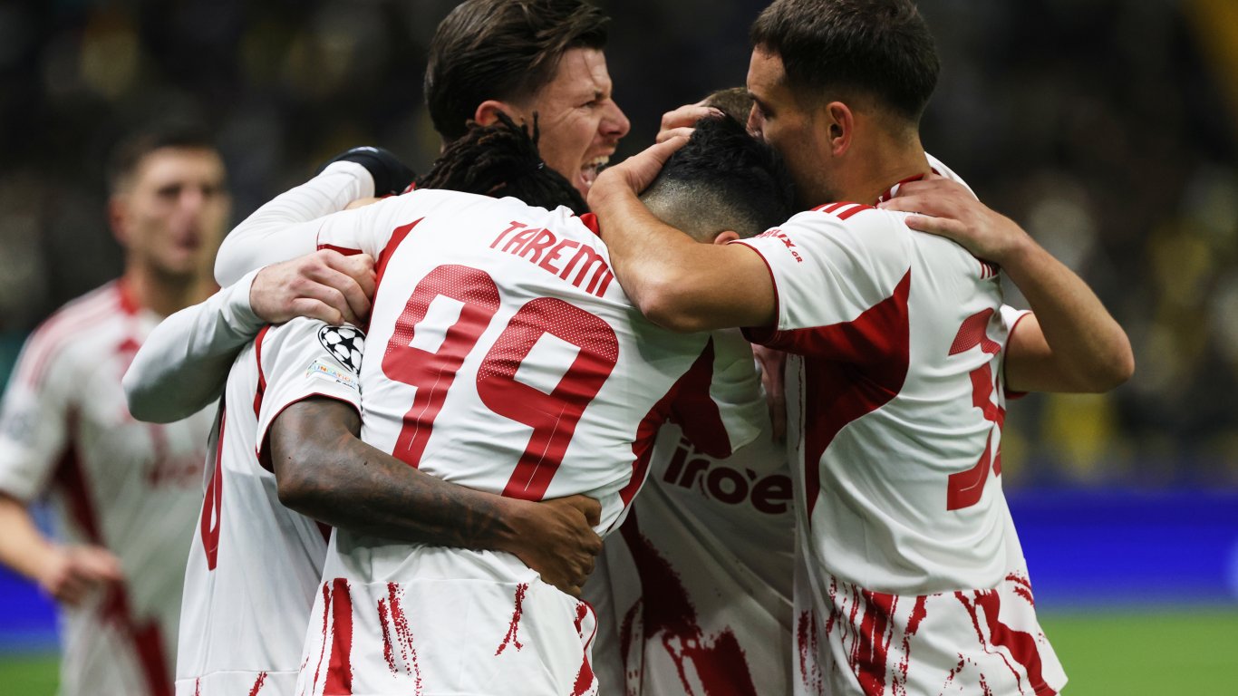 Олимпиакос проби в Азия: Първа победа в ШЛ след маратон от пет години