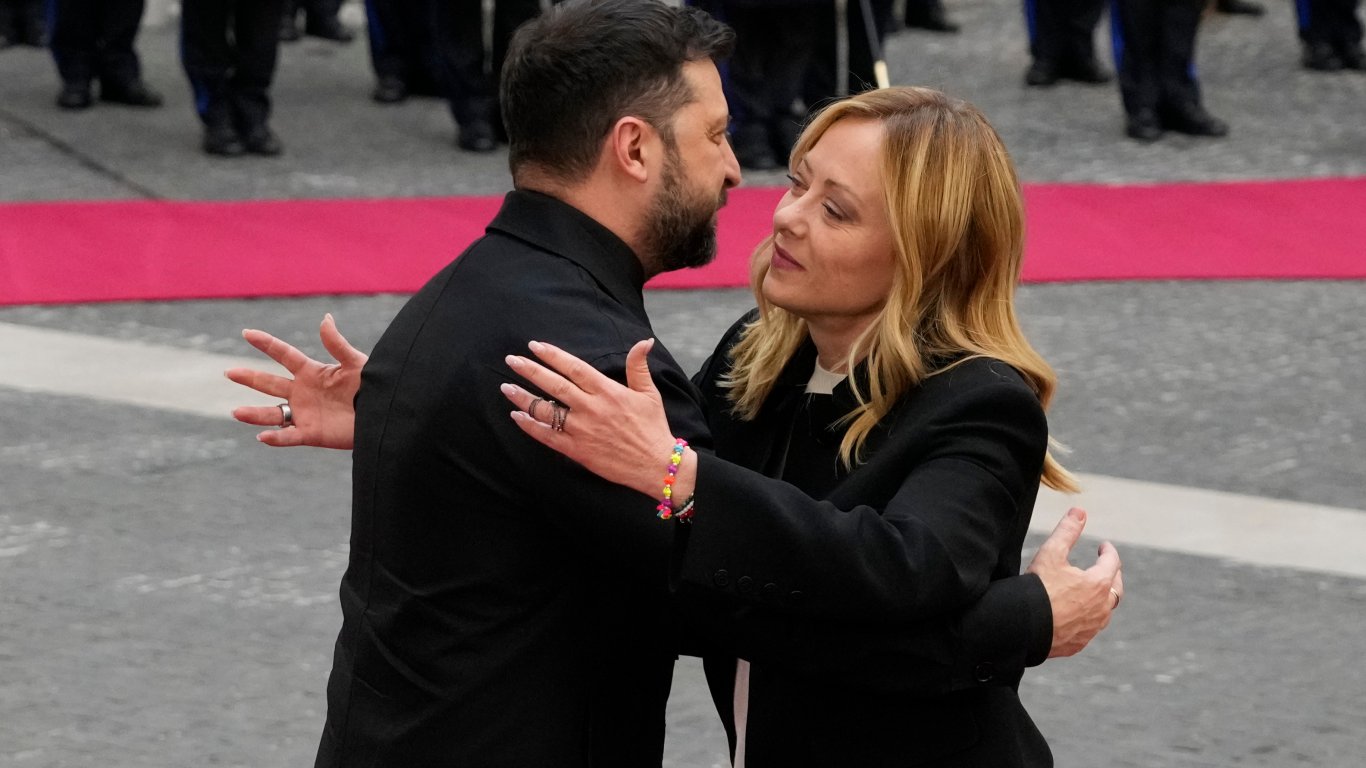 Президентът на Украйна Владимир Зеленски реагира остро на предложението на