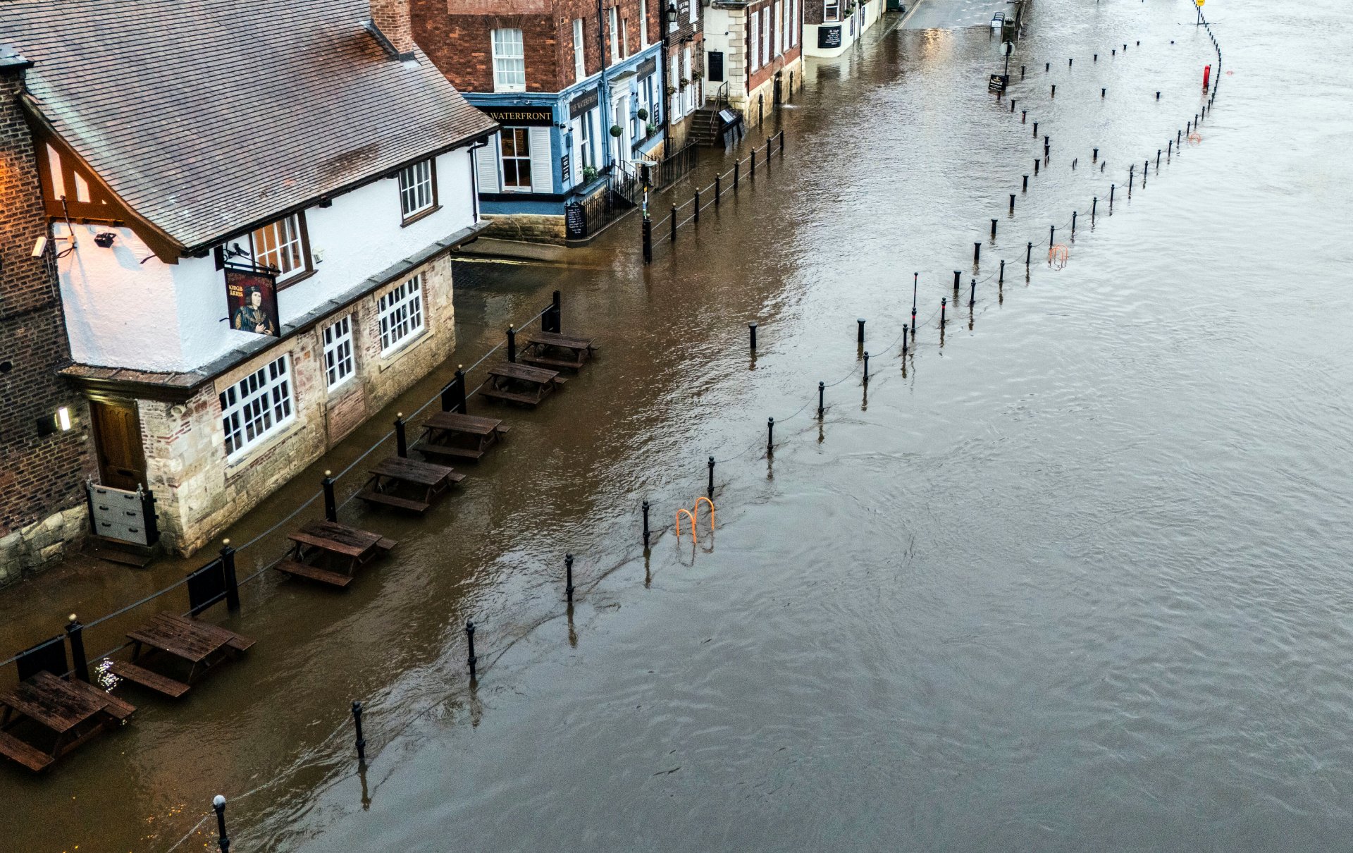 Met Office: 2025 е най-топлата и най-слънчевата година във Великобритания