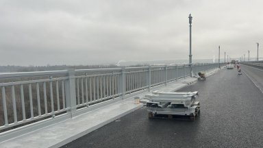 Възобновяват основния ремонт на Дунав мост при Русе 