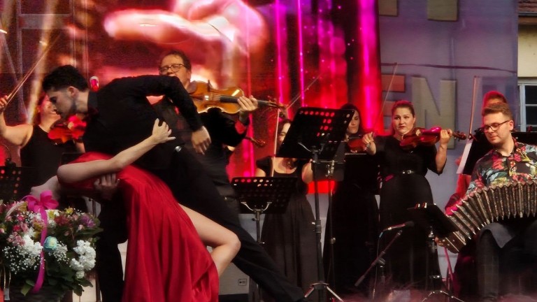 ТАНГО CLASSIC в Зала "България" с Веско Ешкенази, Стоян Караиванов и Плевенска филхармония