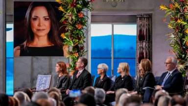 Дъщерята на Мачадо получи Нобеловата награда за мир, докато майка й пътува тайно към Осло (снимки)