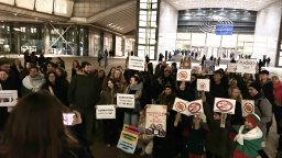 Евродепутати и Благомир Коцев на протести в Западна Европа