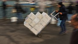 Ново силно земетресение в "зоната на бедствия" в Западна Турция