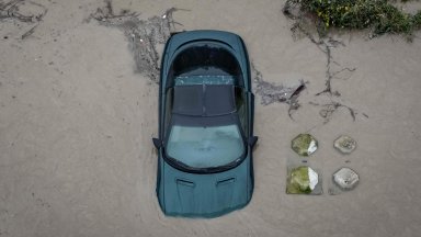 Градове под вода от Орегон до Канада, колите станаха лодки, тече евакуация (снимки)