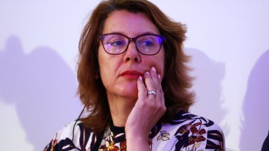 Чернева: България се позиционира в приятелска за Русия група с декларацията за руските активи