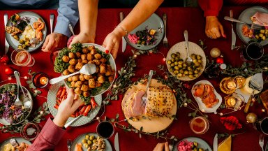 Защо ядем повече по Коледа