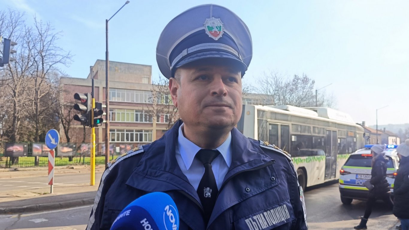 Разкрити множество нарушения и положителна проба за наркотици при водачи на автобус и камион