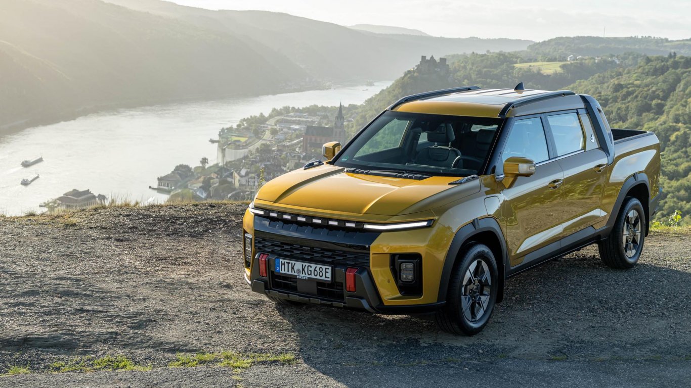Пионерът на електрическите пикапи идва от Корея