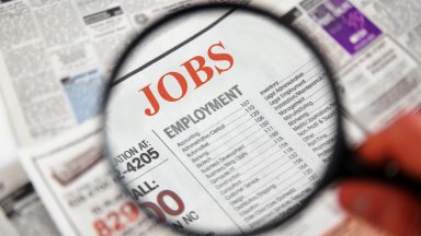 Безработицата в САЩ се изкачи до най-високото ниво от 2021 г.