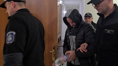 Домашен арест с електронна гривна за началника на 5-о Районно управление на МВР в София