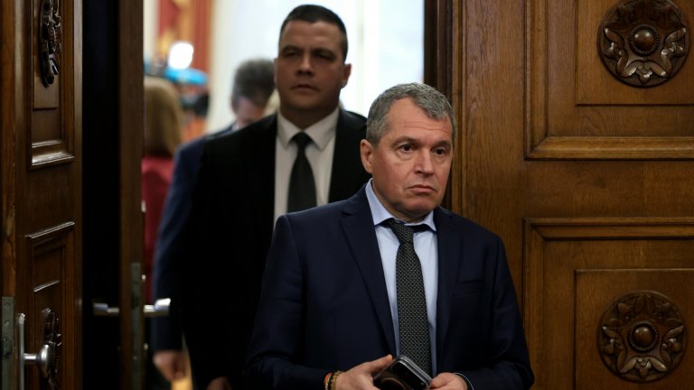 ИТН: В служебния кабинет "Петрохан" вицепремиер е юрист на НПО, "натискала" МВР 