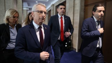 Денков: Грешка на ДБ е, че извадиха публично спора за Божанков в листата 