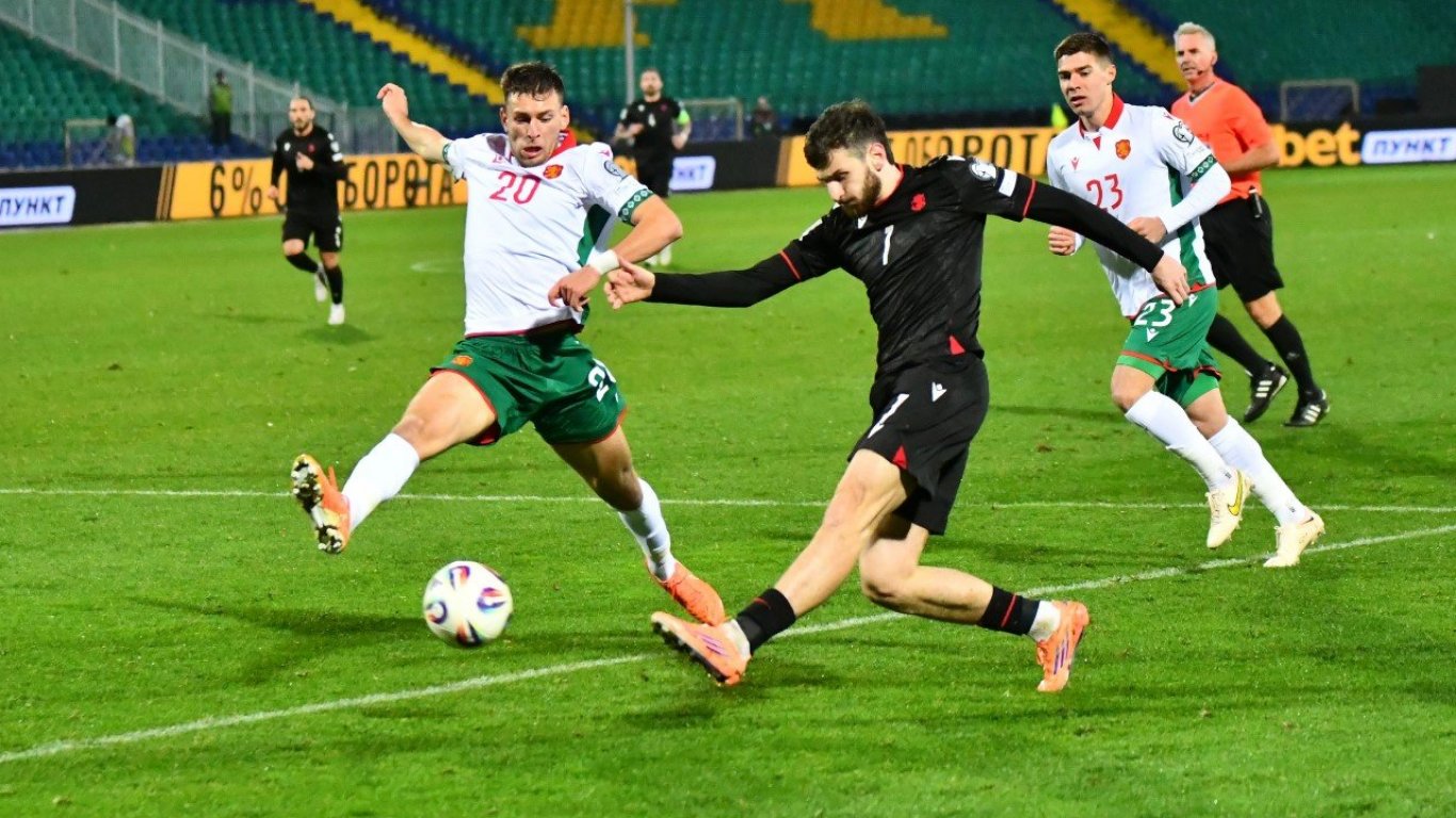 Цървена звезда следи национал на България