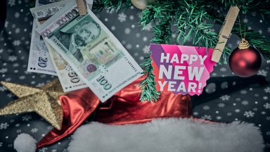 Близо 70% от фирмите ще дадат коледни бонуси, най-често между 200 и 500 лв.