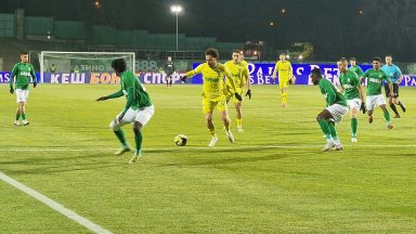 Лудогорец сгази Берое и затвори с 4 гола футболната година в България