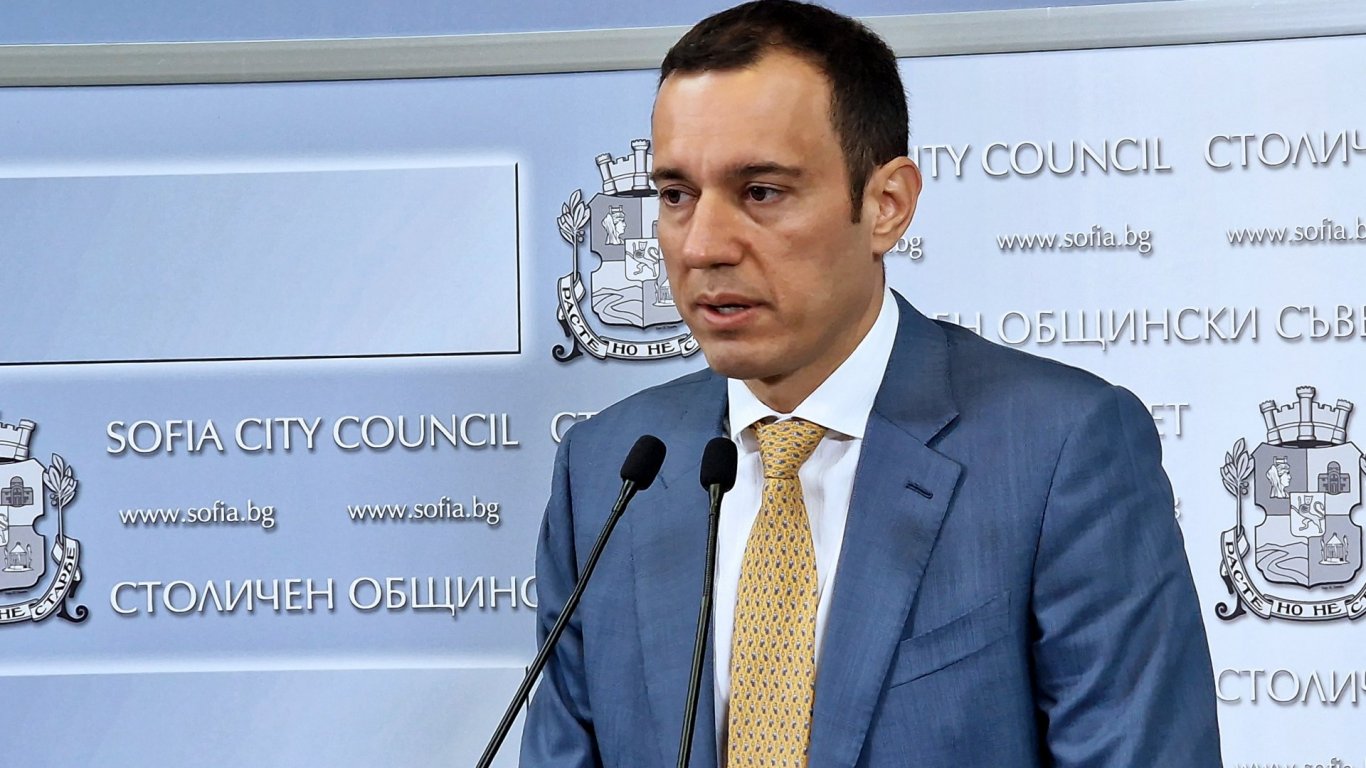 Проверяват всички столични училища след скандала със скритите камери в тоалетните на 138-о