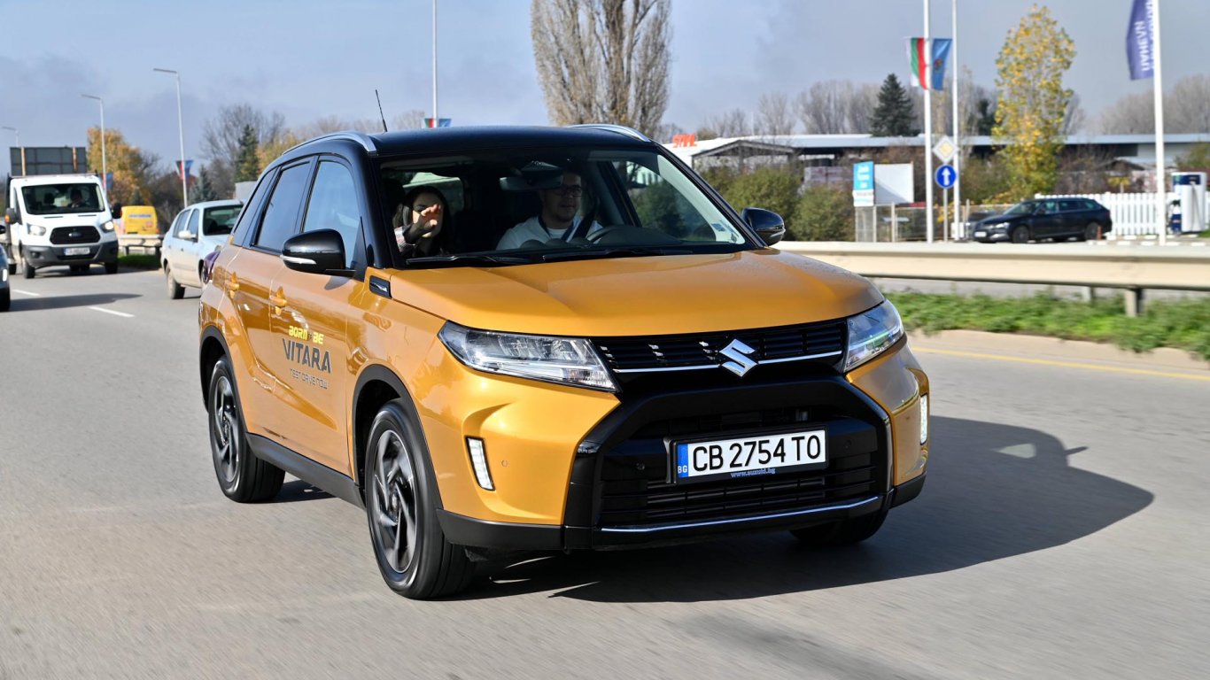 Suzuki Vitara остава в играта с подобрен бензинов двигател (видео)
