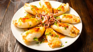 Пълнени калмари по италиански