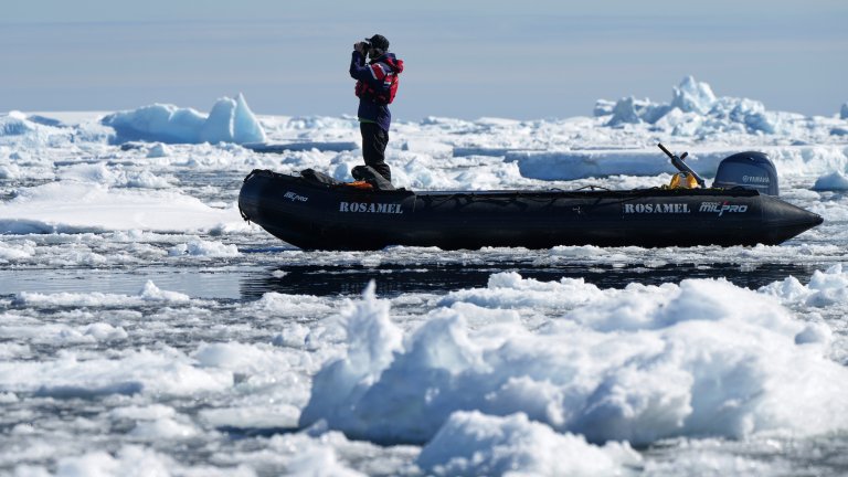 Проф. Пимпирев: Антарктида може да бъде населена